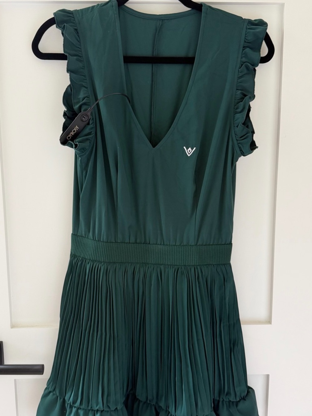 NWT, V-Neck Sleeveless Pleated Midi Dress in Forest Green